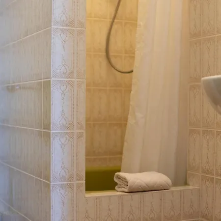 Zwovier Guest house