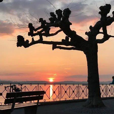 Guest house Zwovier Meersburg
