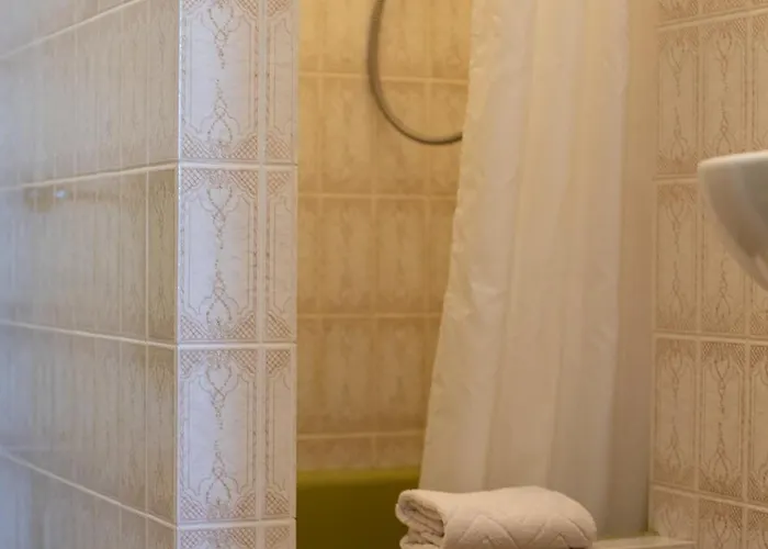 Zwovier بيت ضيافة